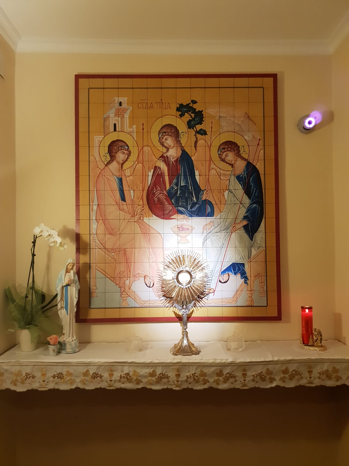 Adorazione Eucaristica Perpetua 24h Su 24 Diretta ADORAZIONE EUCARISTICA PERPETUA